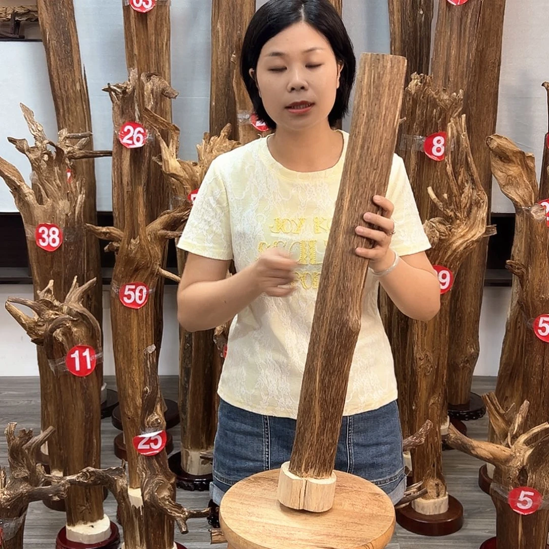 沉香碎屑沉香沉香碎屑