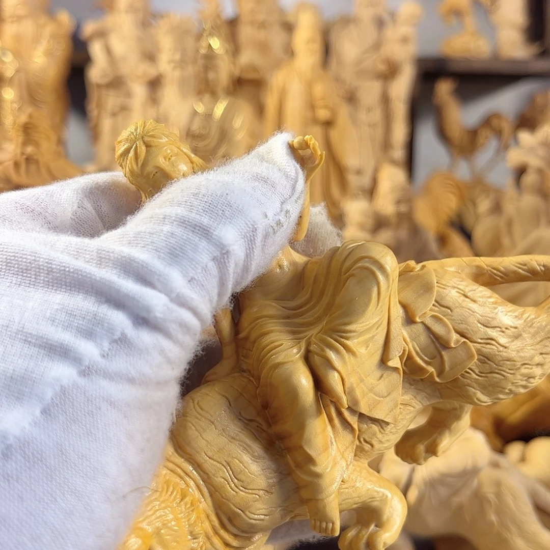 黄杨木小叶黄杨美女和老虎