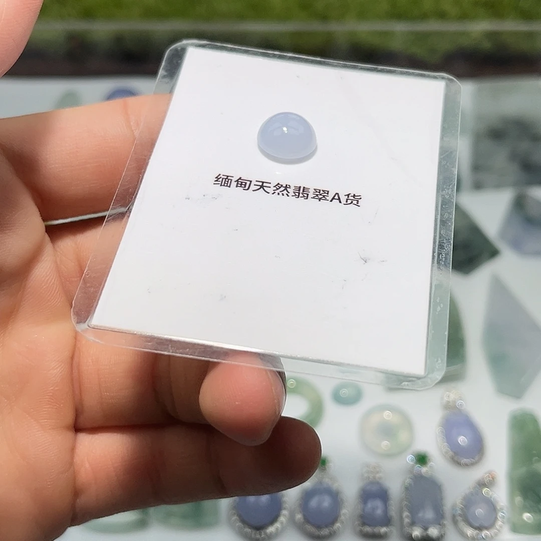 翡翠未镶嵌颈饰35677