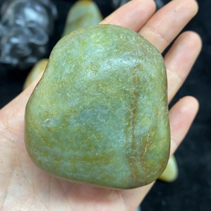 未镶嵌和田玉（糖玉）挂件