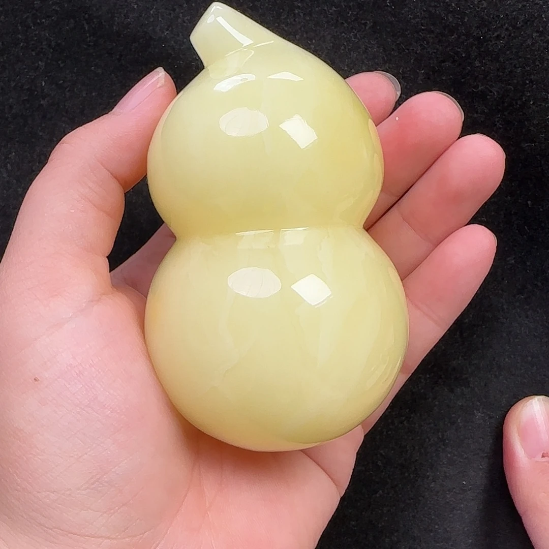 蜜蜡未镶嵌珠宝奇石
