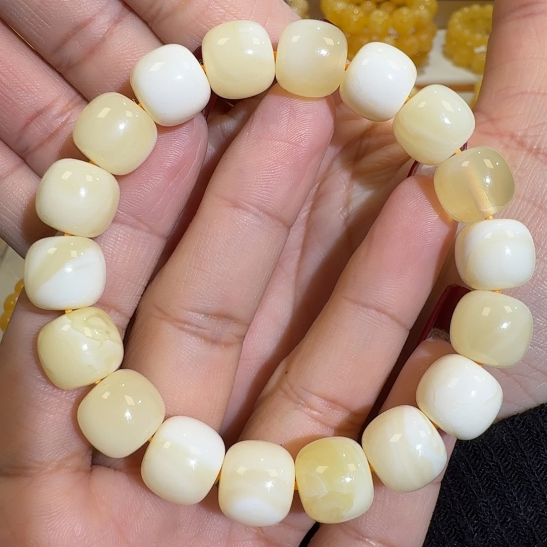 琥珀未镶嵌珠宝奇石12m焦皮同料老型浓白蜡手串19.6