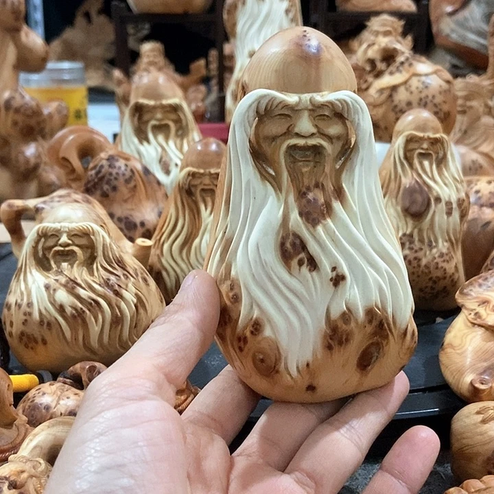 柏木（崖柏）留疤寿星