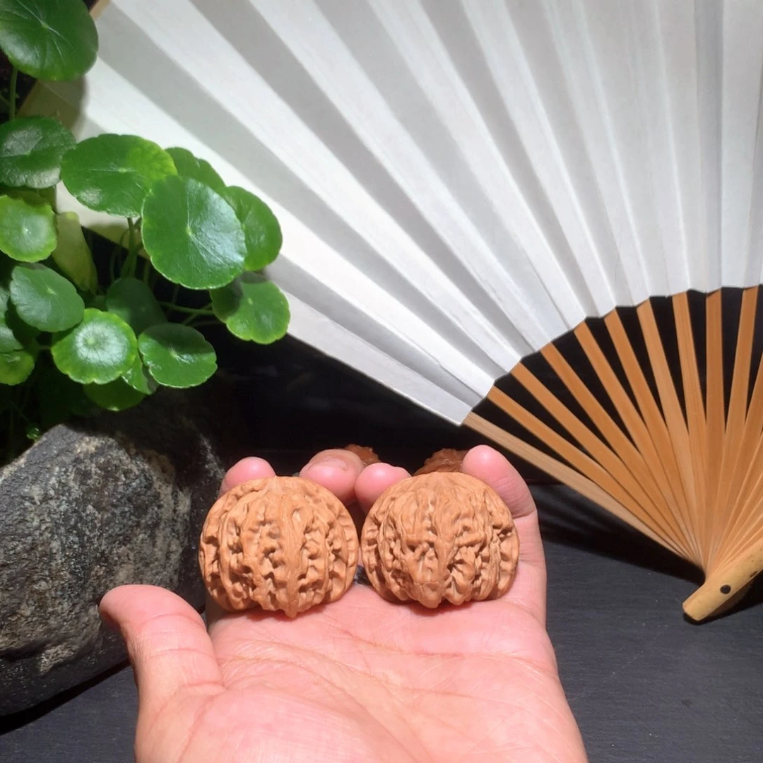 文玩核桃吊坠鱼的苹果园062608