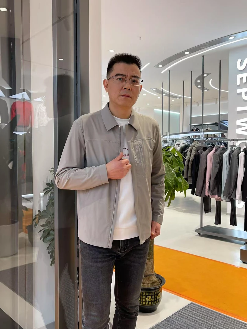 Septwolves/七匹狼25年春秋新款夹克（1351）原价1599