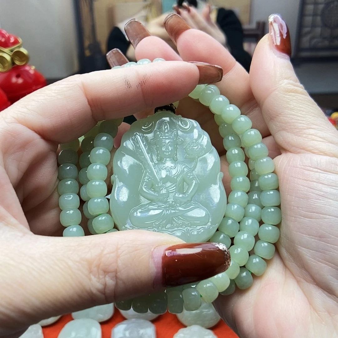 颈饰未镶嵌和田玉小****学