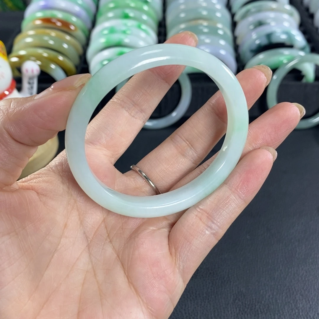 翡翠未镶嵌手镯天然翡翠手镯贵妃