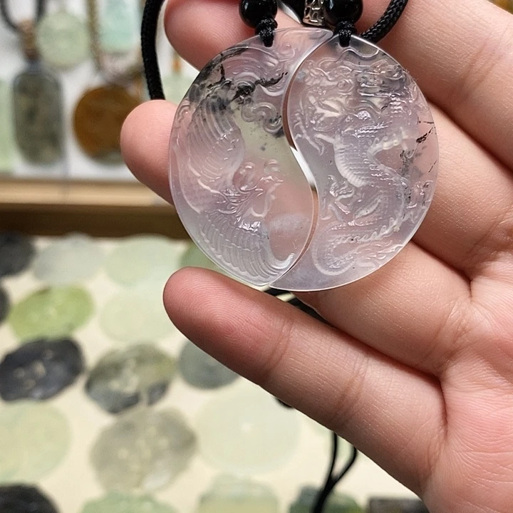合金蛇纹石玉颈饰