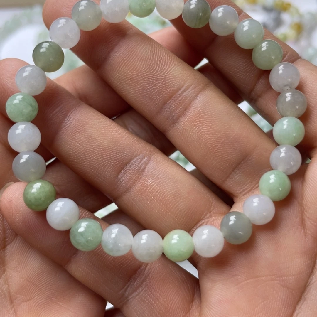 翡翠未镶嵌颈饰111