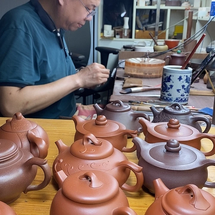 琉璃手工艺品好好喝茶