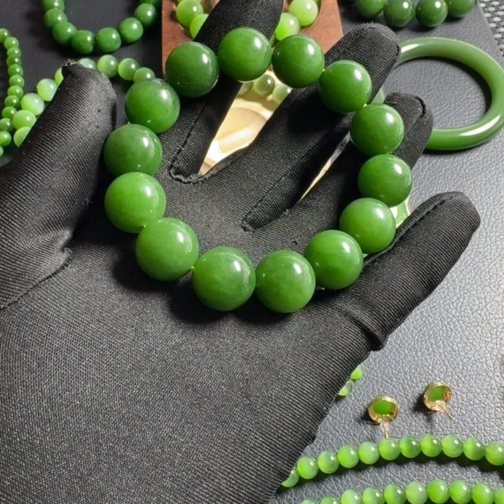 和田玉（碧玉）手串未镶嵌