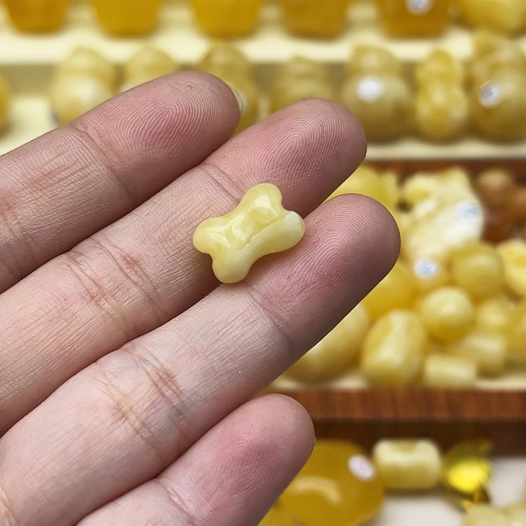 蜜蜡未镶嵌裸石天然