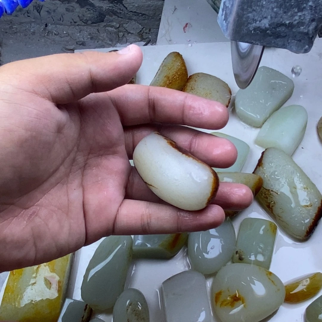 一***华定制未镶嵌定制和田玉