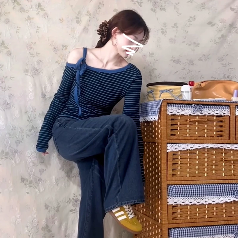 设计感蓝色条纹斜肩长袖t恤女2025年新款爆款小个子洋气上衣0304
