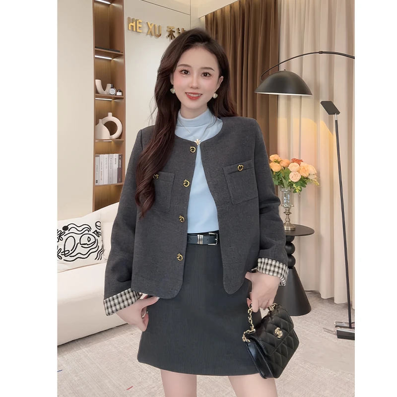 【正】法式小香风高级感修身显瘦外套女2024设计感时尚宽松百搭短款