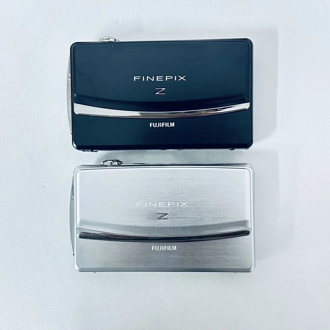 99新 Fujifilm/富士 z91原盒滑盖触屏1400w像素出片色彩感很好