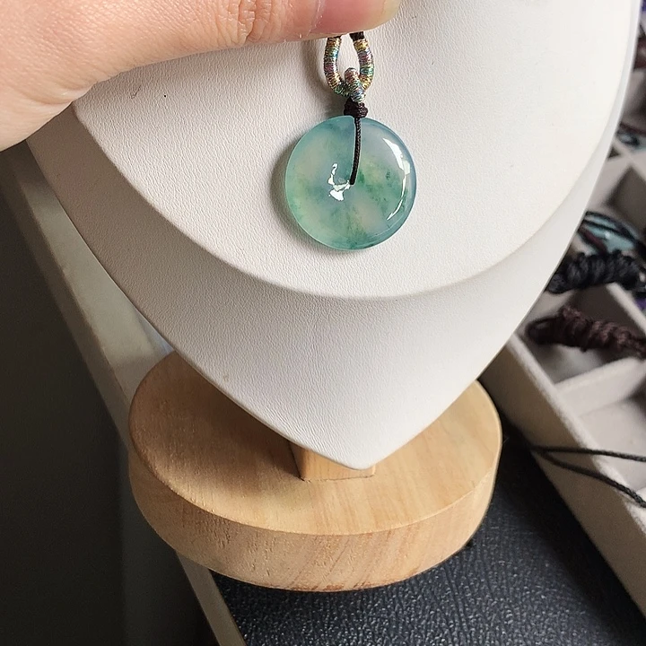 翡翠吊坠(不含链)未镶嵌平安扣