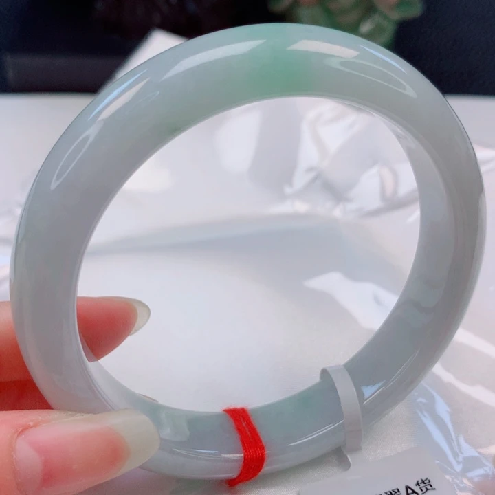 翡翠未镶嵌手镯62圈