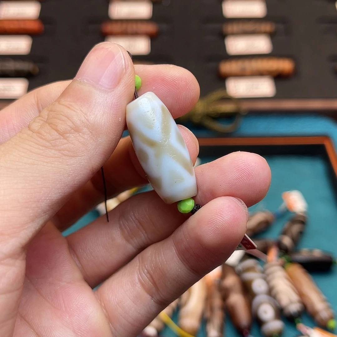 未镶嵌玛瑙/玉髓珠宝半成品