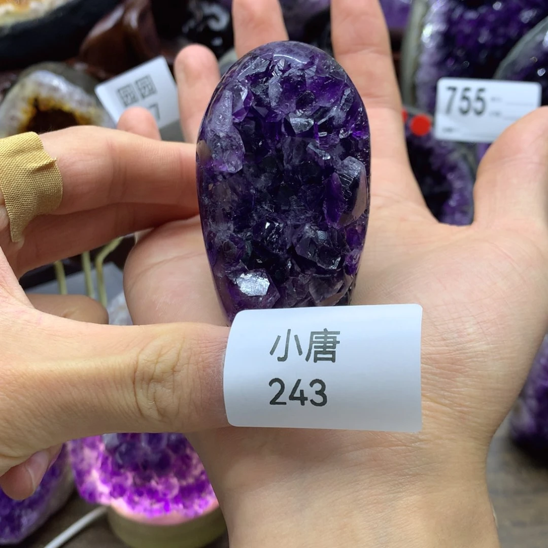 紫晶大型摆件（非配饰）未镶嵌