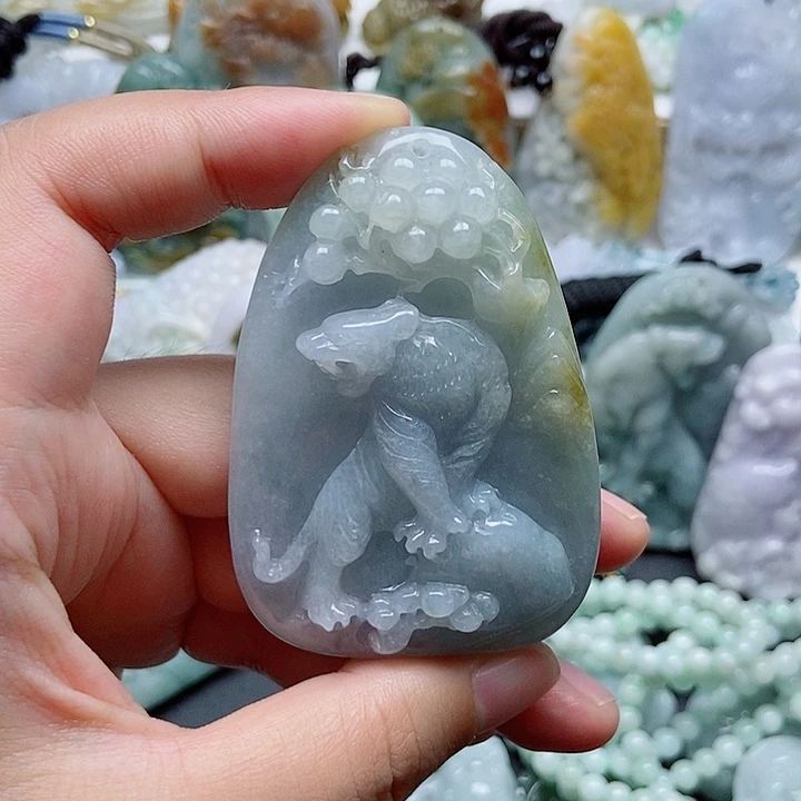 翡翠未镶嵌吊坠(不含链)1