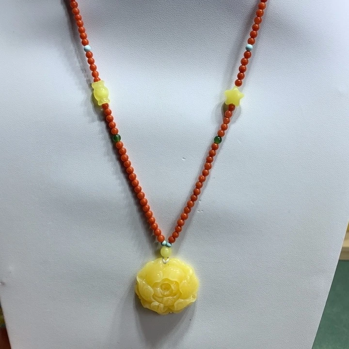 蜜蜡未镶嵌颈饰吊坠