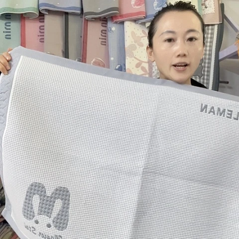 棉纱布灰色大字母纯棉