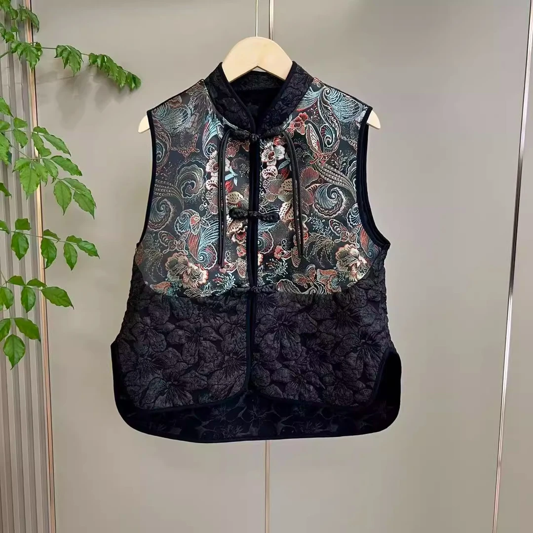 【店铺热销】高档气质复古风马甲盘扣宽松显瘦双面提花刺绣马夹坎肩