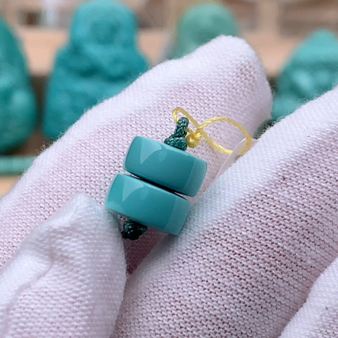 未镶嵌绿松石珠宝奇石