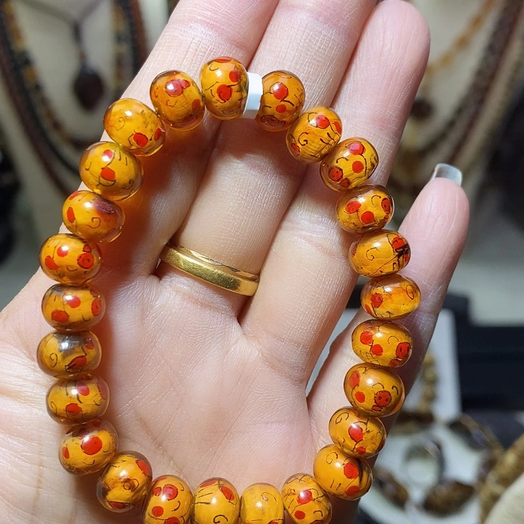 琥珀未镶嵌裸石非遗内壁画小猪题材9