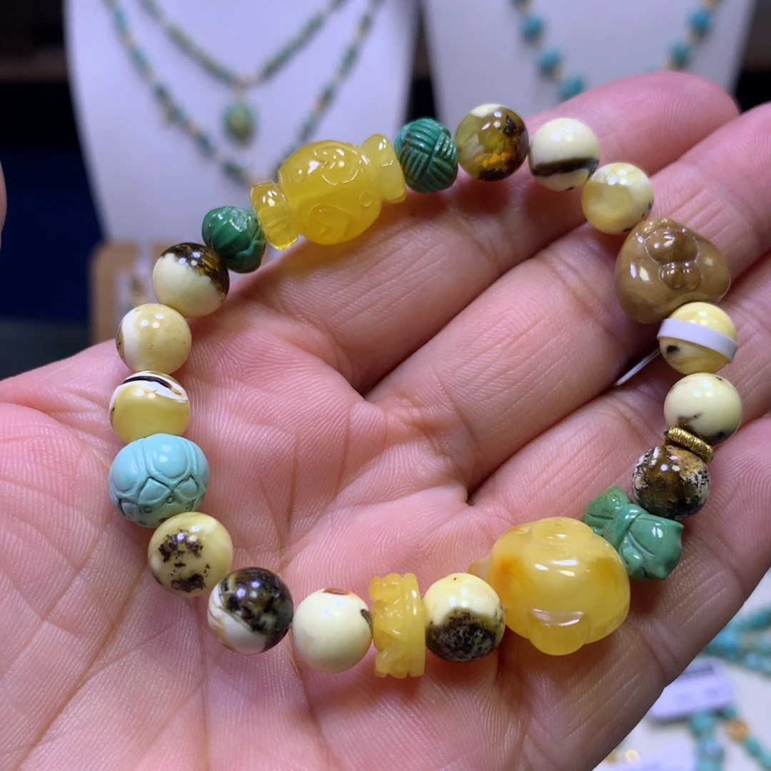 琥珀未镶嵌裸石单圈