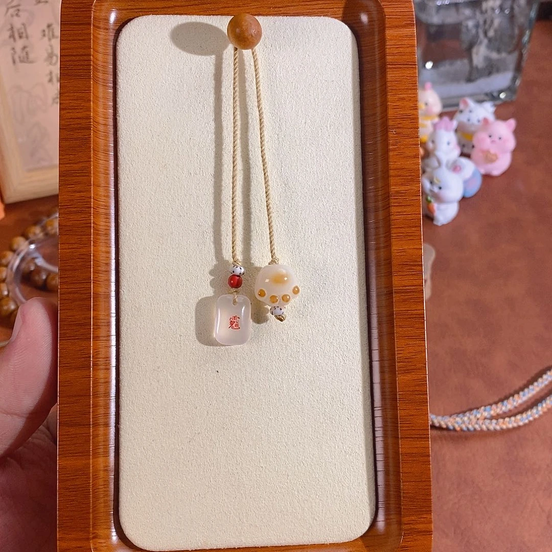 玛瑙/玉髓未镶嵌颈饰玉髓 171