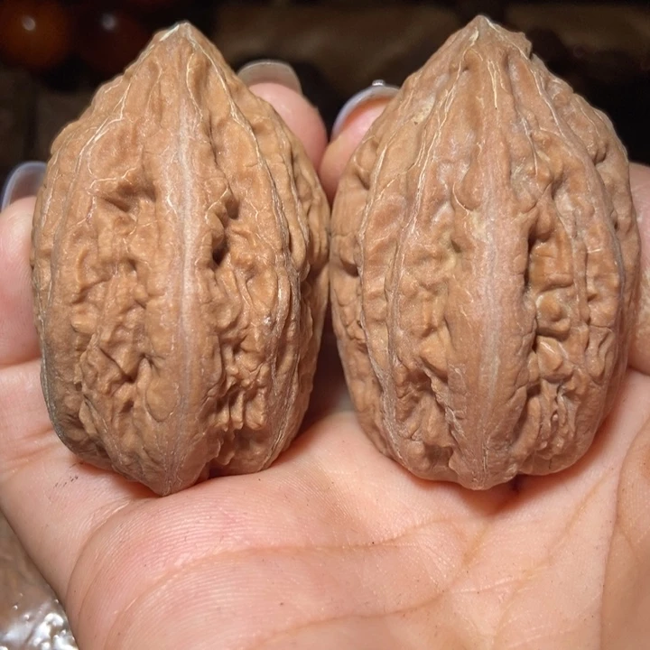 把件文玩核桃东北楸子小雪51