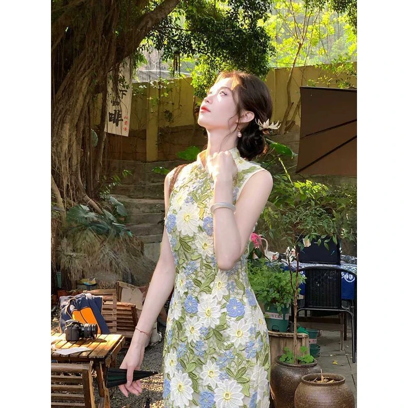 画报夫人新中式夏日赏花改良旗袍女夏季碎花温柔范优雅连衣裙五一