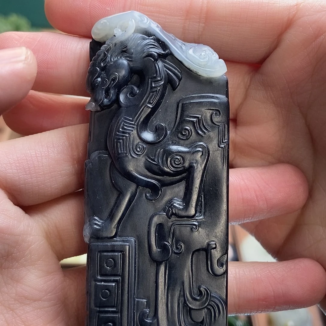 和田玉（糖玉）颈饰未镶嵌