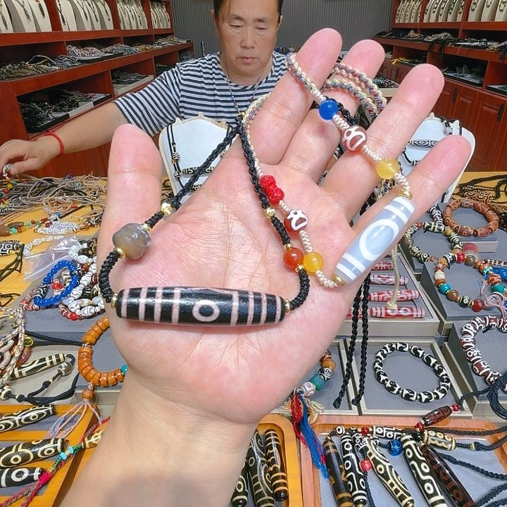 未镶嵌玛瑙/玉髓珠宝奇石