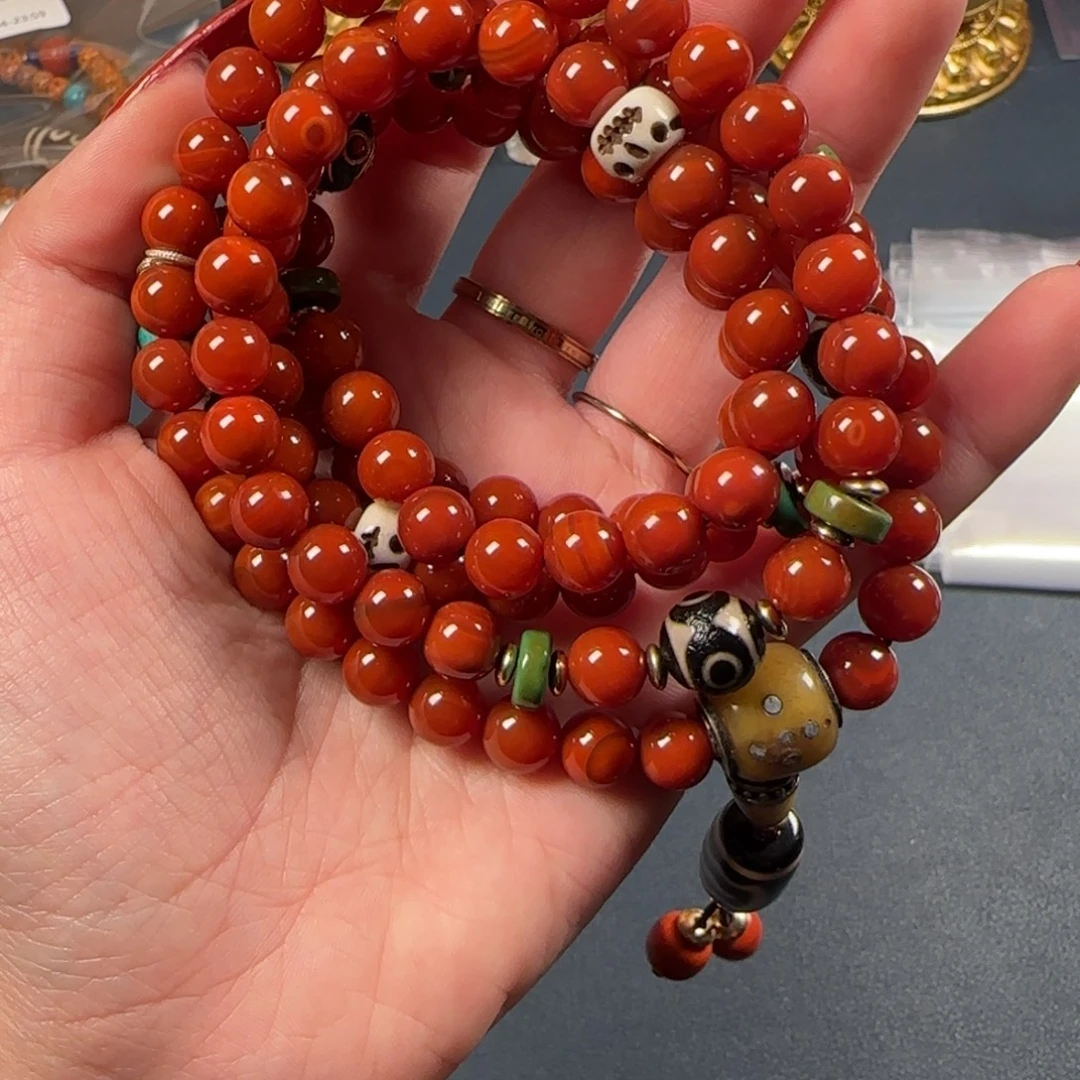 腊***梅颈饰玻璃………………………………