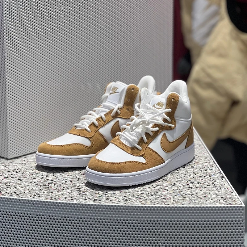 Nike/耐克 COURT BOROUGH MID 女子高帮休闲板鞋 HV1802-121