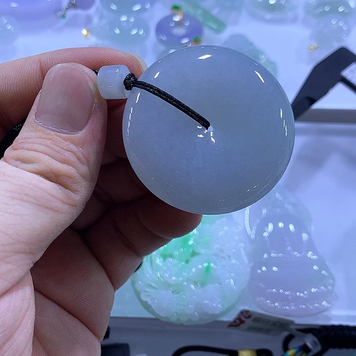 翡翠未镶嵌颈饰天然翡翠A货吊坠