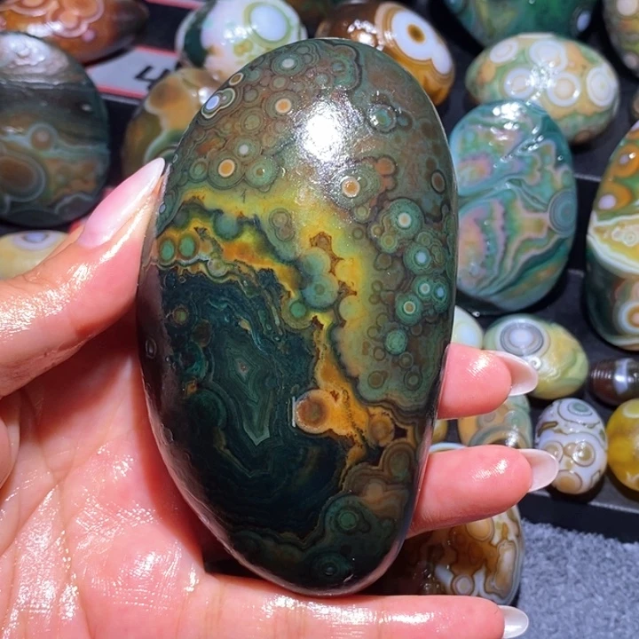 玛瑙/玉髓玛瑙吊坠未镶嵌