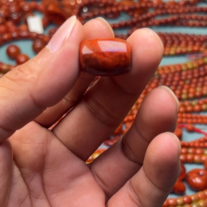 S***L手链未镶嵌南红玛瑙桶珠