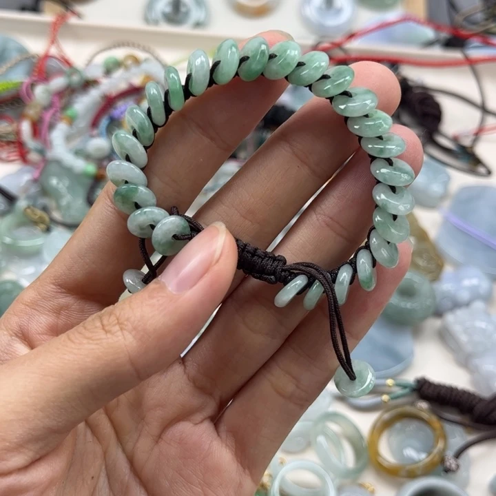 翡翠未镶嵌颈饰天然翡翠Ａ货