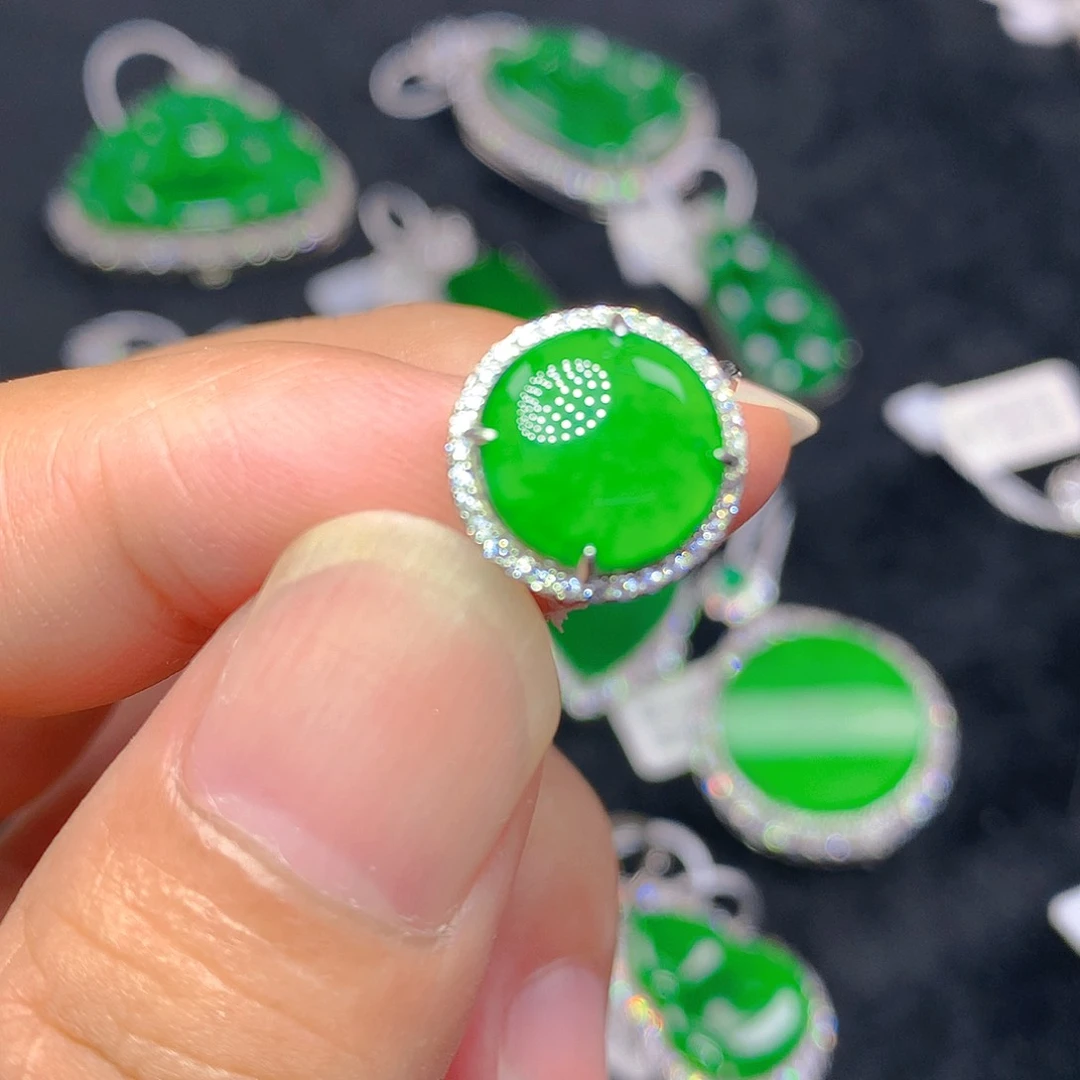 翡翠银S925镶嵌颈饰我