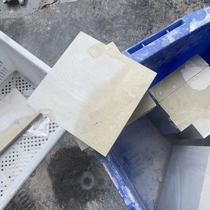 青田石静****s新矿印石10/3的3方