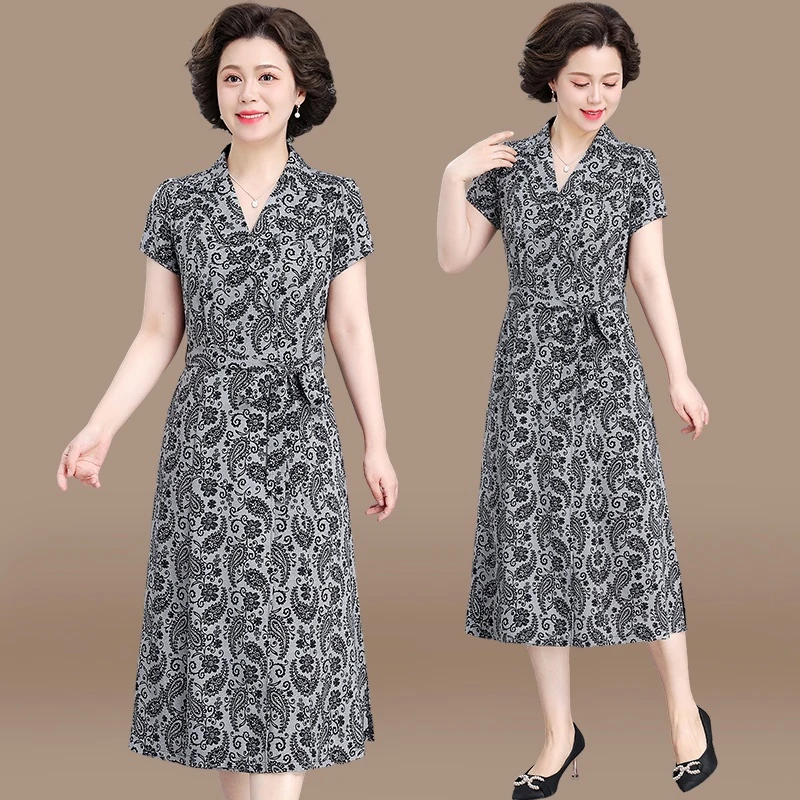 中年妈妈夏装连衣裙气质减龄中长款2025新款中老年夏季气质裙子女