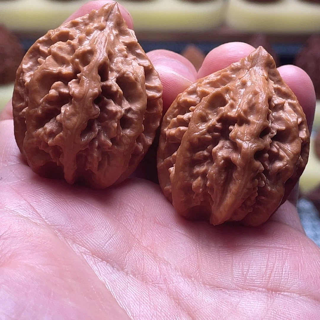 游***生猴头核桃吊坠打完底秋八棱秋子