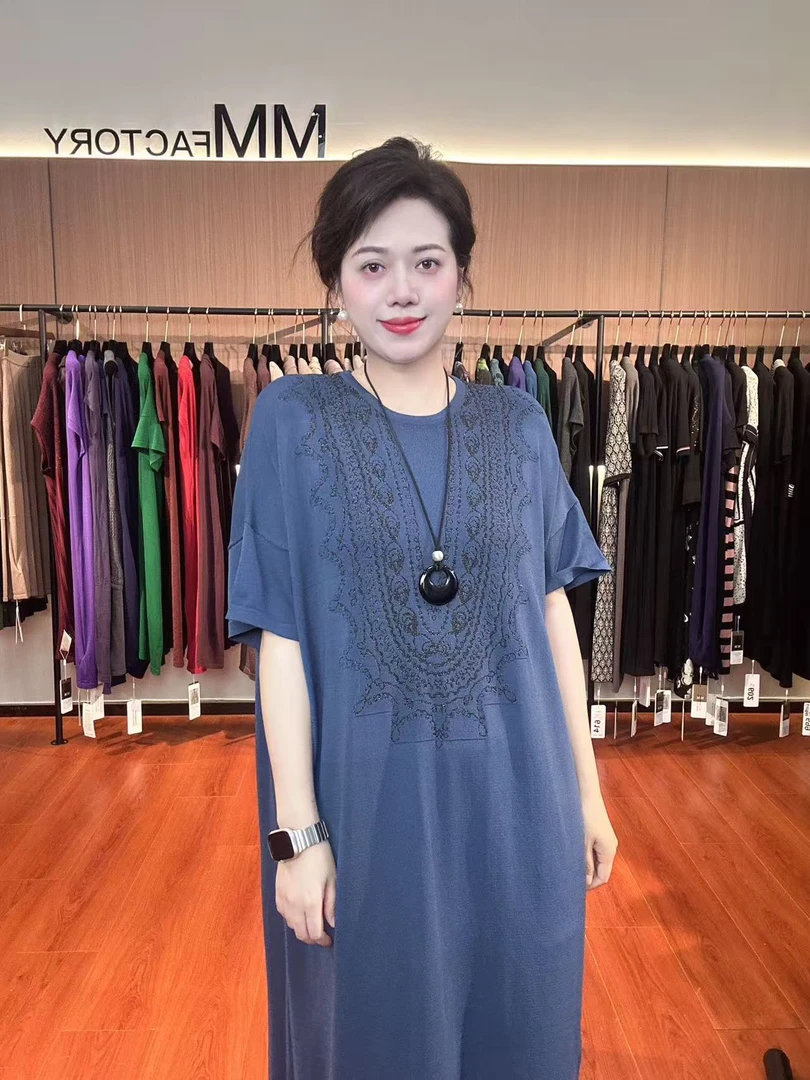 677 MM factory大码时尚显瘦夏季针织圆领KA丝提花宽松连衣裙