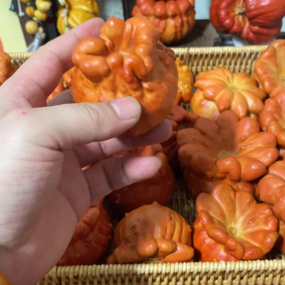 R***.566555556999666666