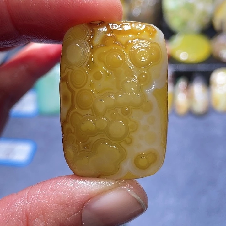 玛瑙/玉髓未镶嵌珠宝奇石