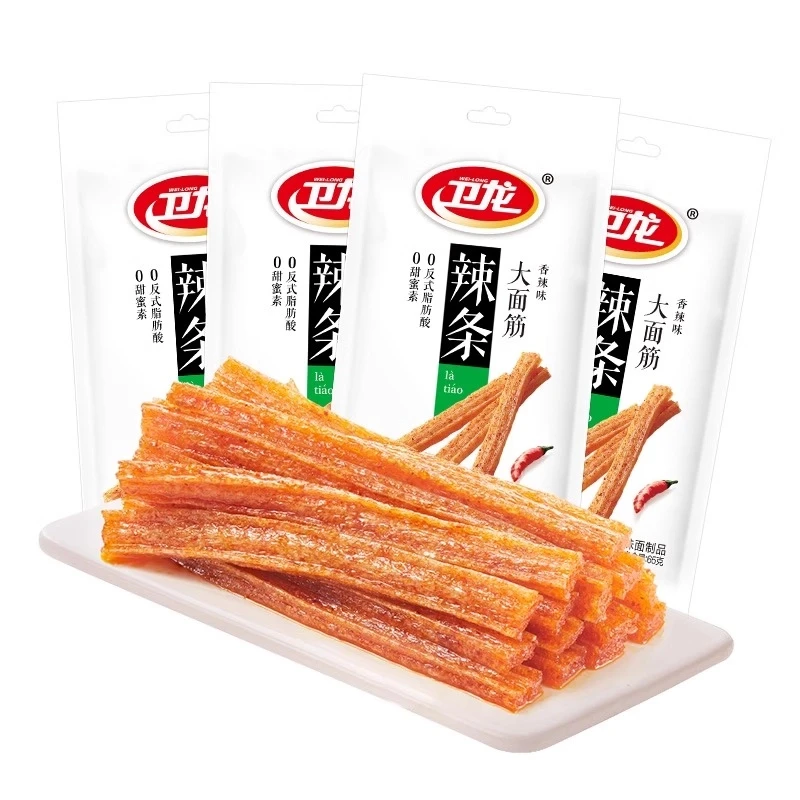 卫龙大面筋65g辣条麻辣面制品美味辣棒豆皮网紅休闲零食品办公室